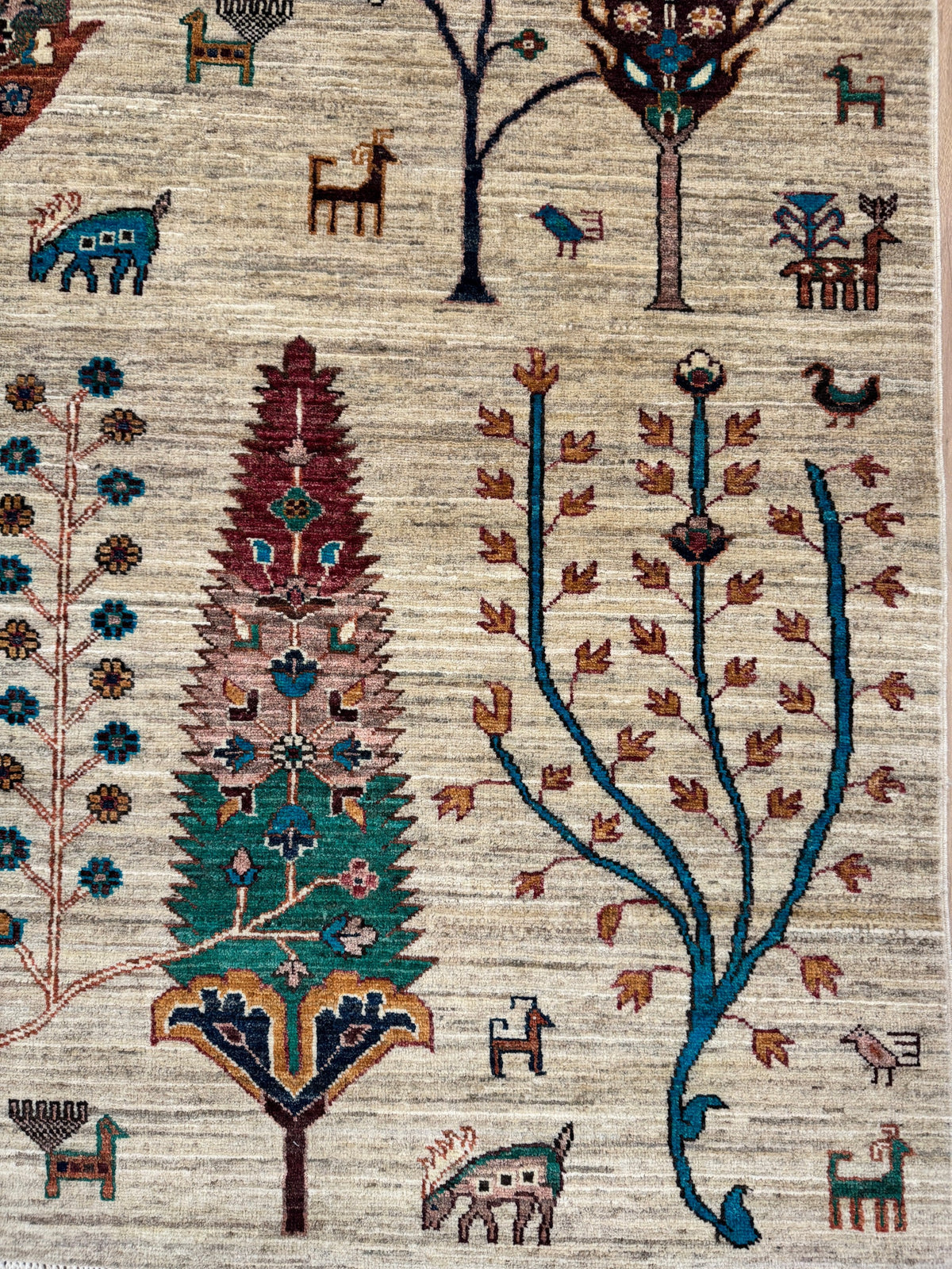 Sultani Rug - 252 cm x 174 cm