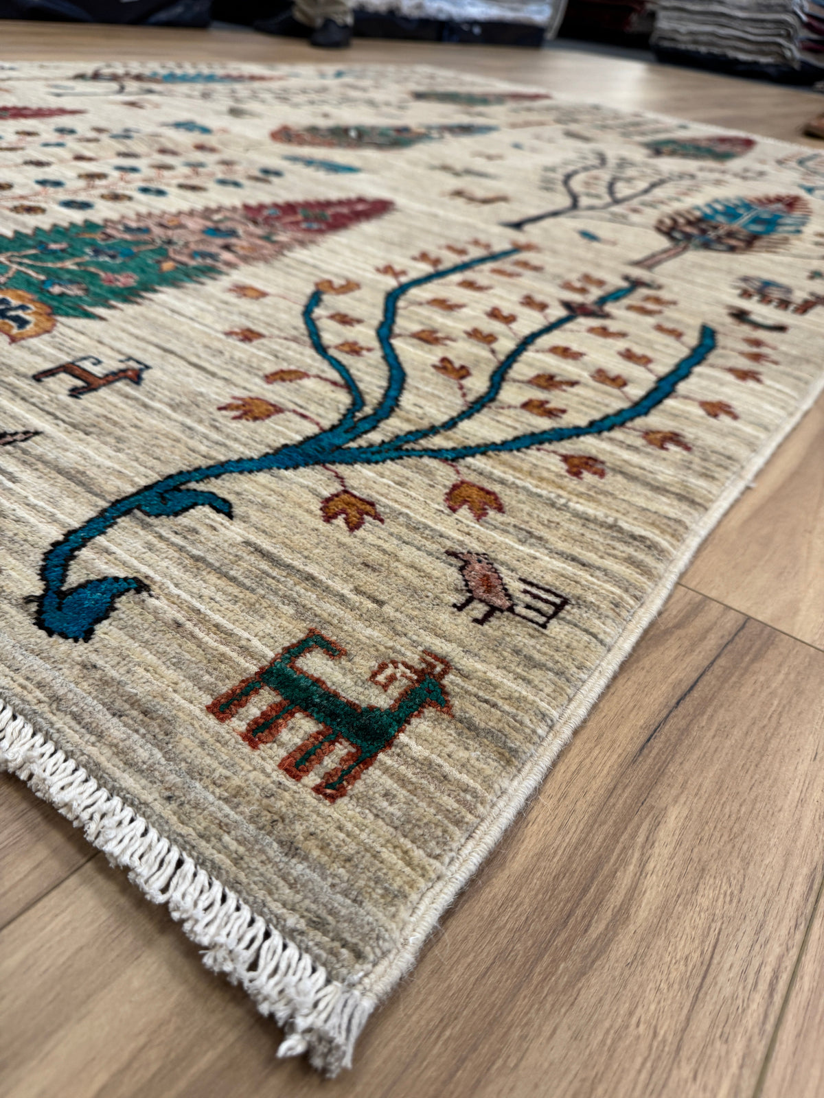 Sultani Rug - 252 cm x 174 cm