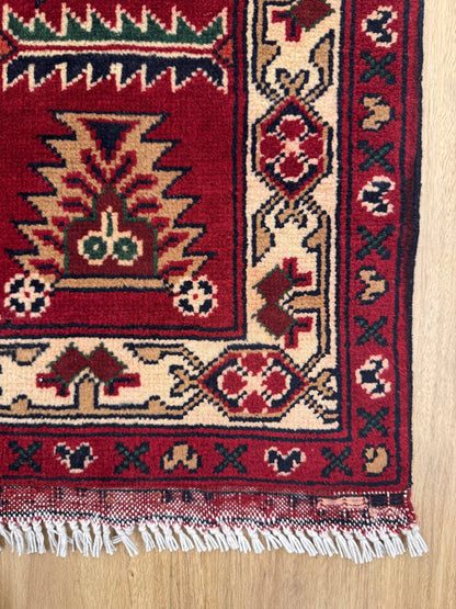 Karghai Rug - 293 cm x 190 cm