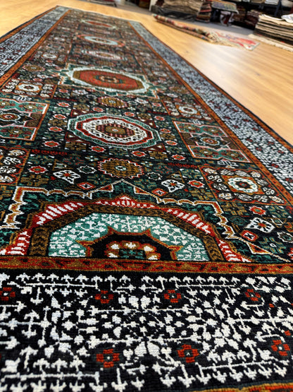 Mamluk Rug - 401 cm x 106 cm