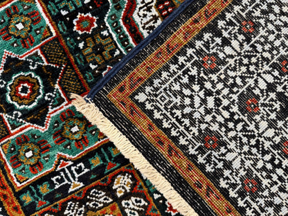 Mamluk Rug - 401 cm x 106 cm