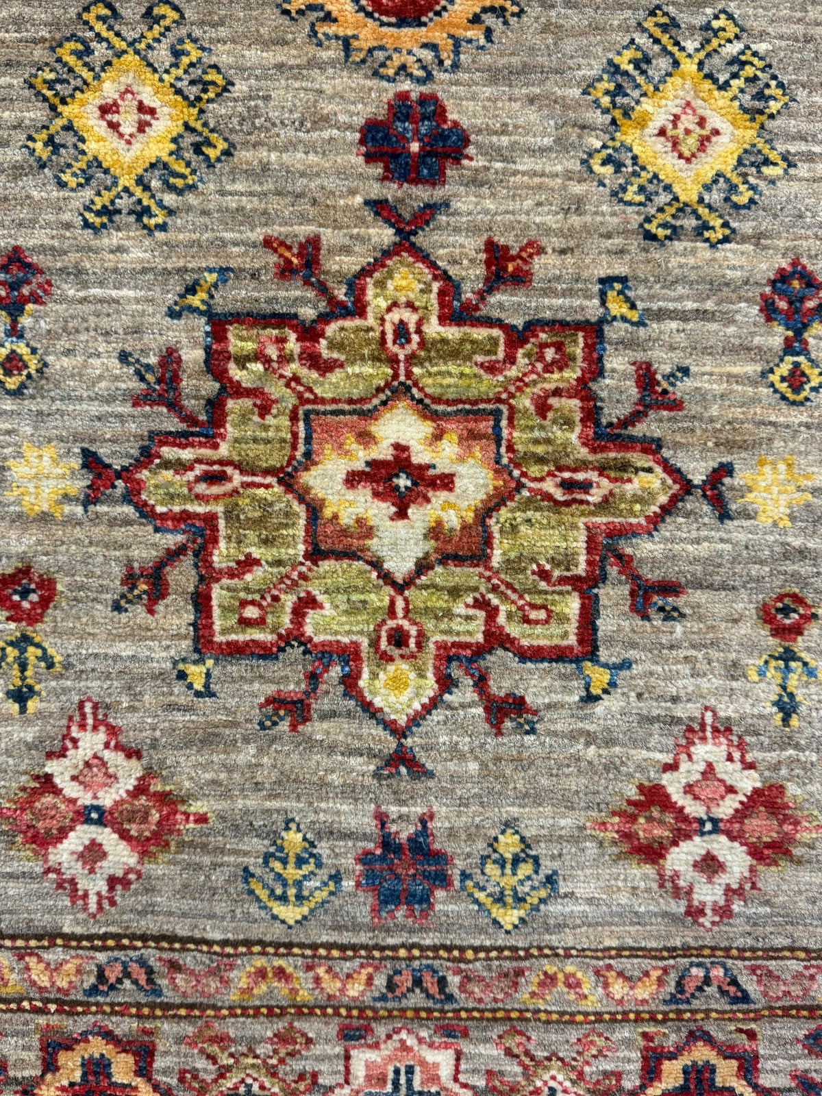 Super Kazak Rug - 139 cm x 78 cm