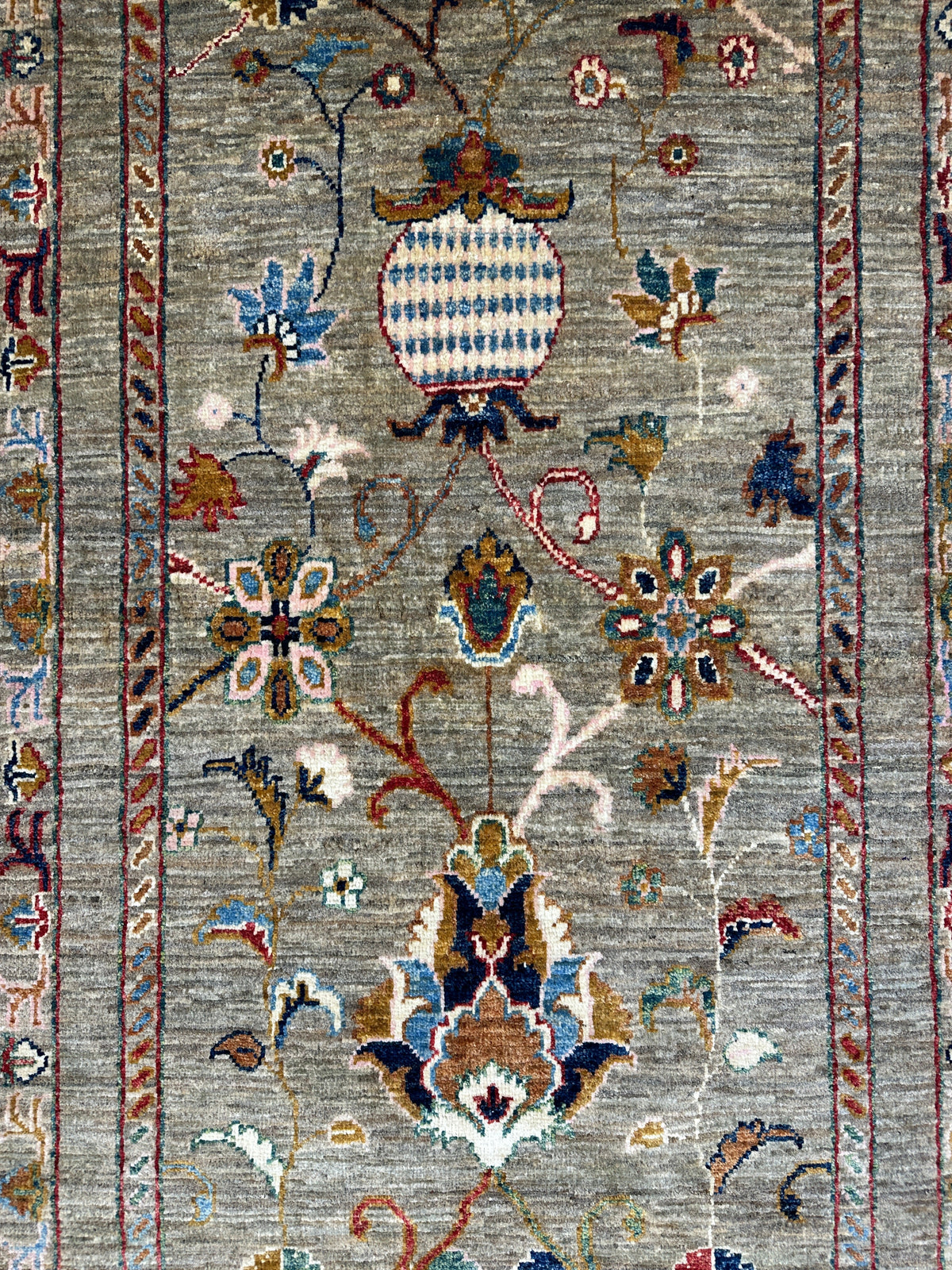 Sultani Rug - 134 cm x 83 cm