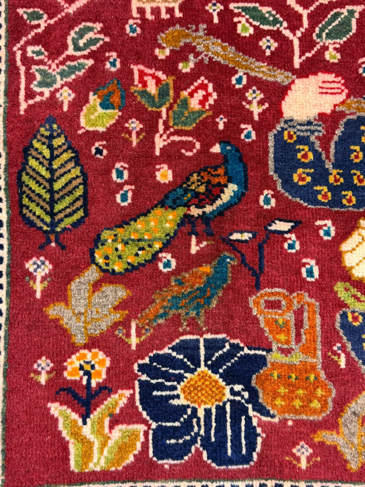 Shiraz Rug (Pictorial) - 118 cm x 195 cm
