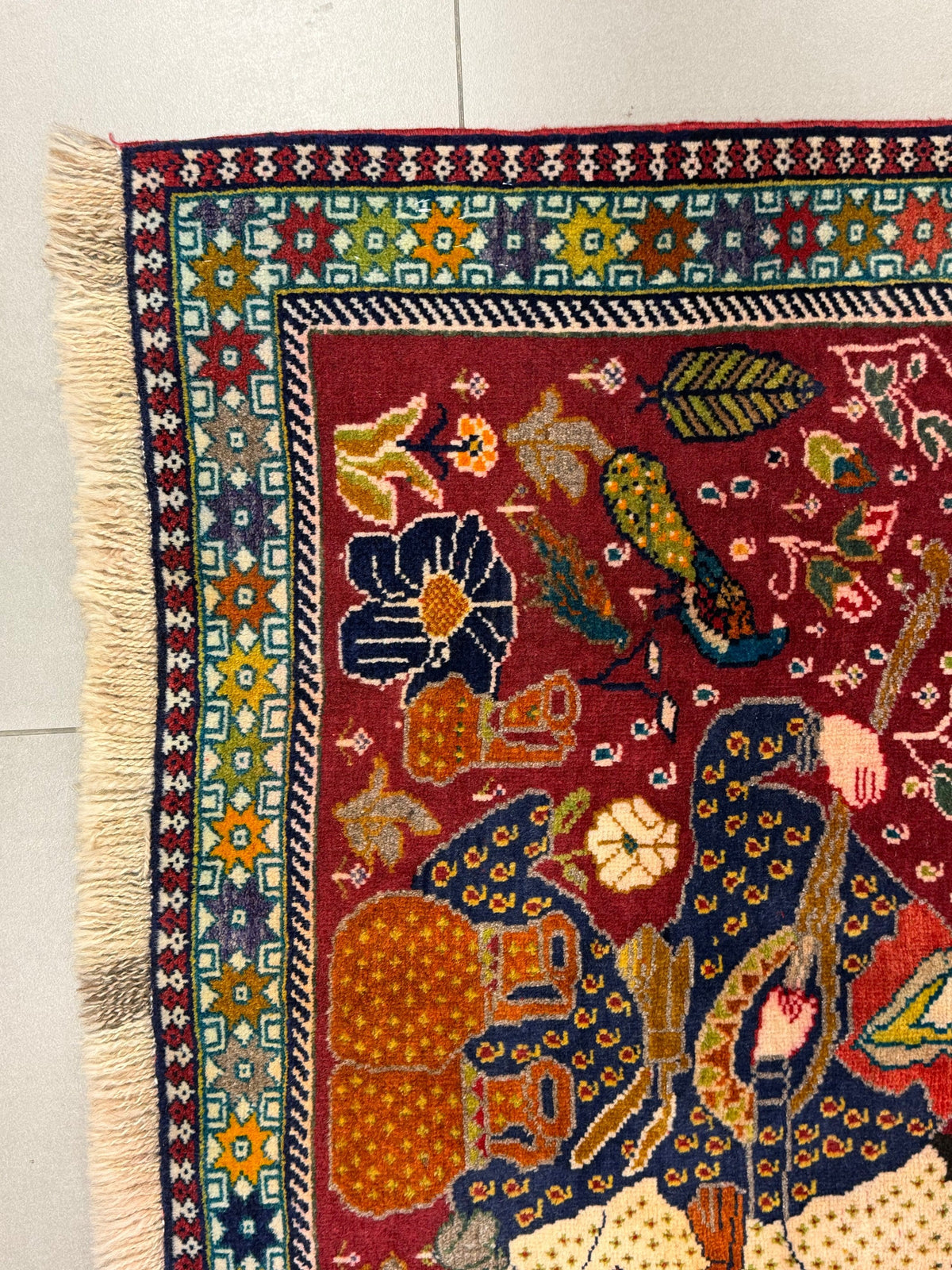 Shiraz Rug (Pictorial) - 118 cm x 195 cm