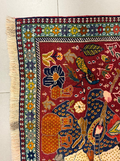 Shiraz Rug (Pictorial) - 118 cm x 195 cm