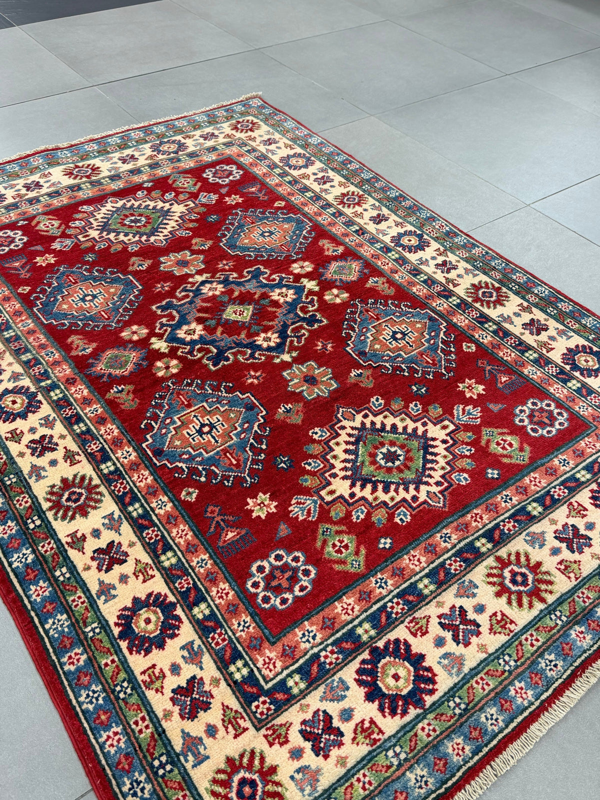 Kazak Rug - 173 cm x 124 cm