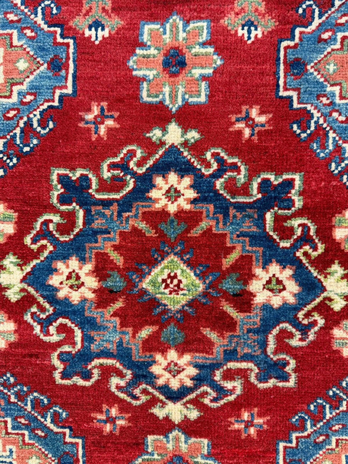 Kazak Rug - 173 cm x 124 cm