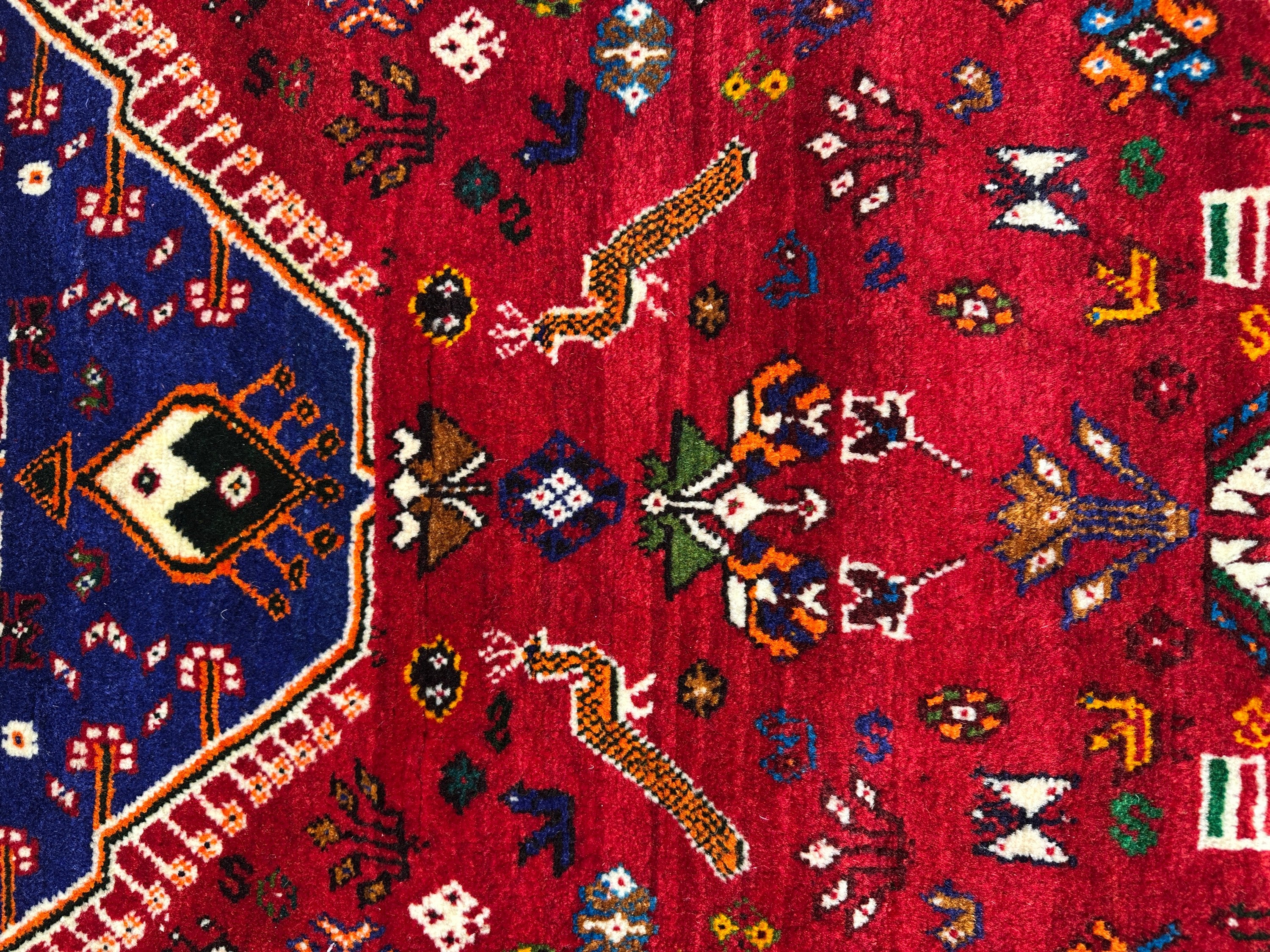 Abadeh Rug - 275 cm x 179 cm