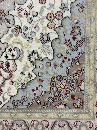 Kashmiri Rug - 184 cm x 119 cm