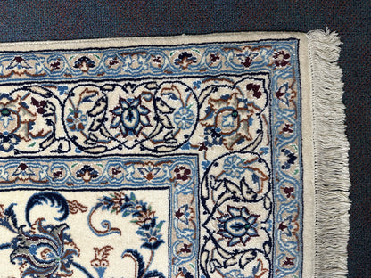 Nain Rug - 300 cm x 193 cm