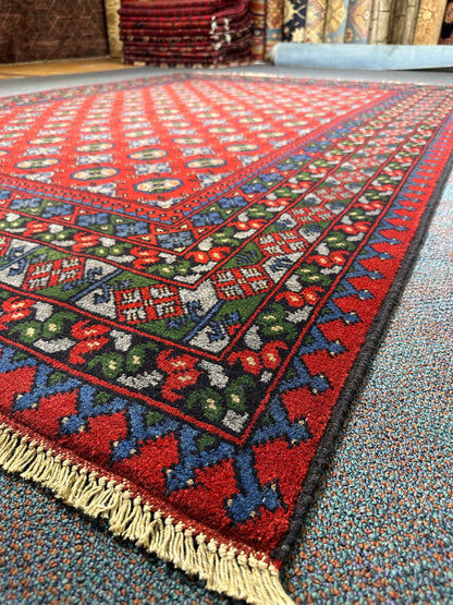 Turkoman Rug - 291 cm x 202 cm