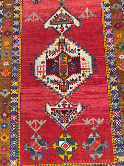 Vintage Hamadan Rug - 245 cm x 150 cm