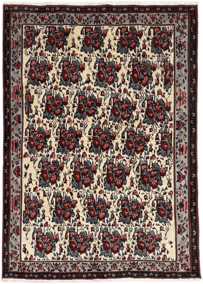 Gharajeh Rug - 242 cm x 173 cm