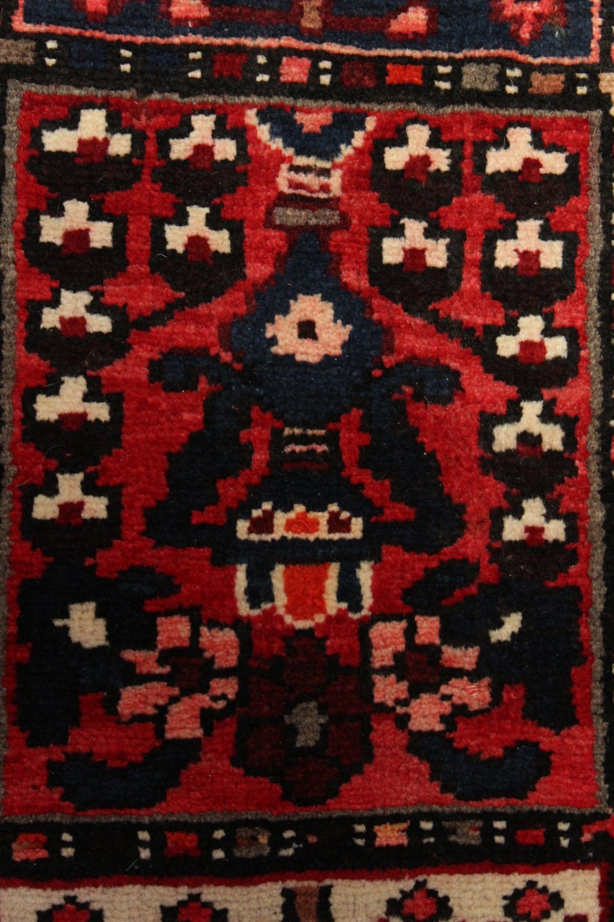 Bakhtiari Rug - 400 cm x 297 cm