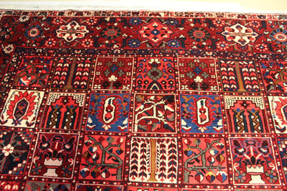 Bakhtiari Rug - 390 cm x 310 cm