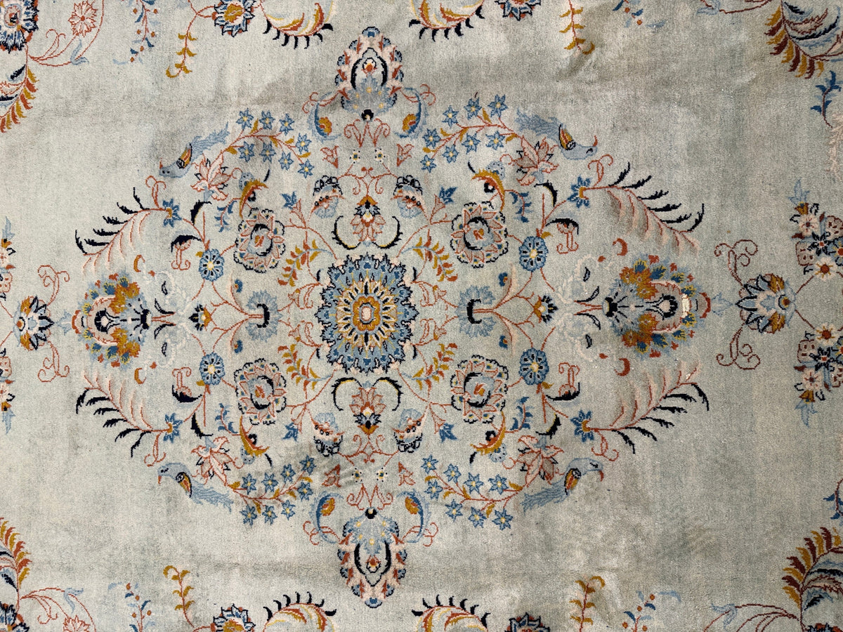 Kashan Rug - 355 cm x 280 cm