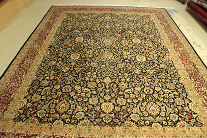 Kashmiri Rug - 370 cm x 278 cm