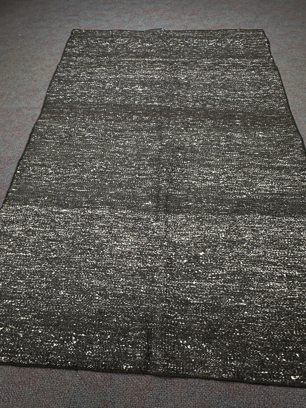 Indian Kilim Rug - 230 cm x 160 cm