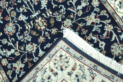 Nain Rug  - 309 cm x 80 cm