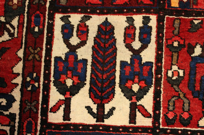 Bakhtiari Rug - 360 cm x 262 cm
