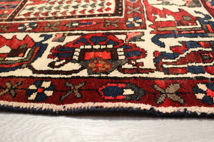 Bakhtiari Rug - 360 cm x 262 cm