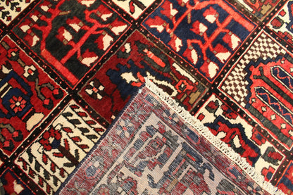 Bakhtiari Rug - 360 cm x 262 cm