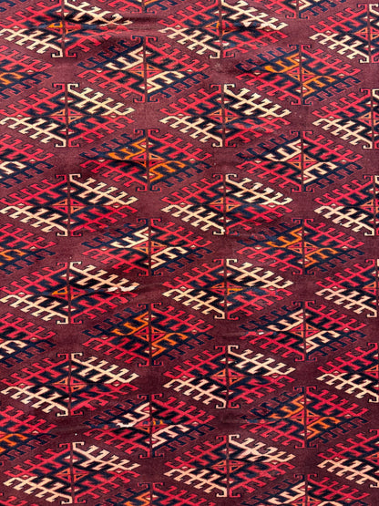 Turkoman Rug - 305 cm x 212 cm