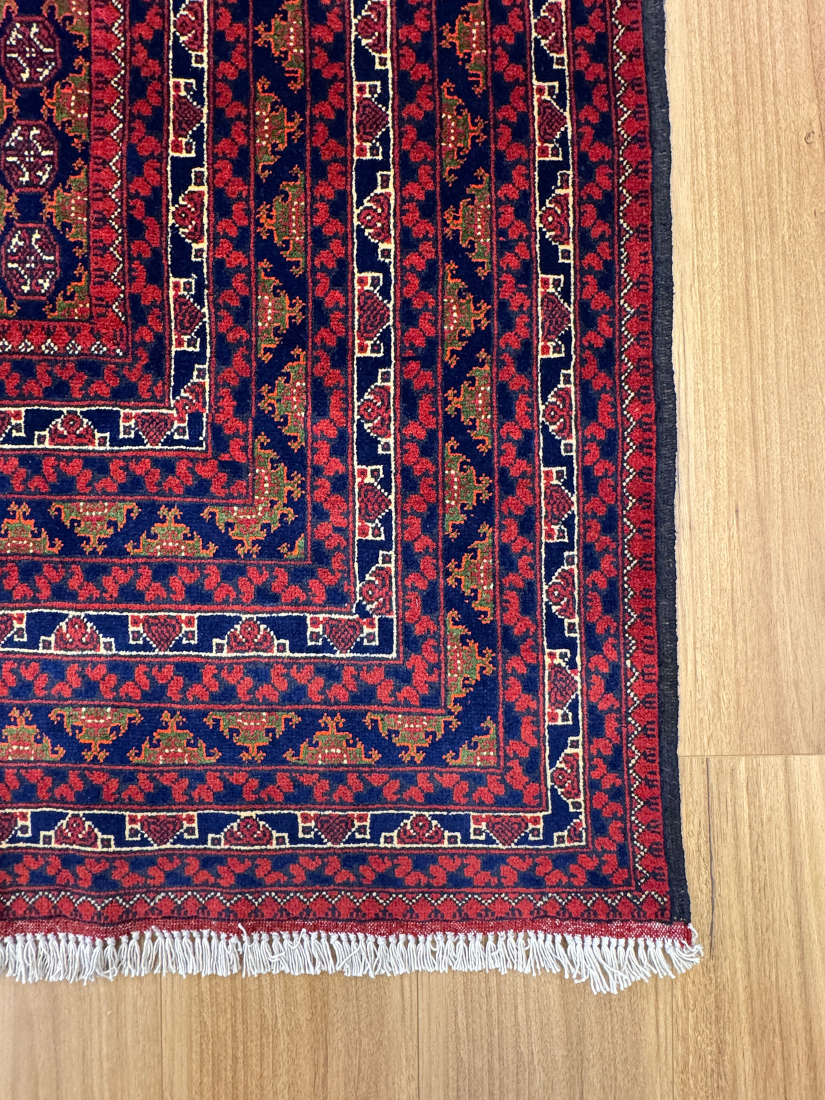 Roshnai Rug - 285 cm x 191 cm