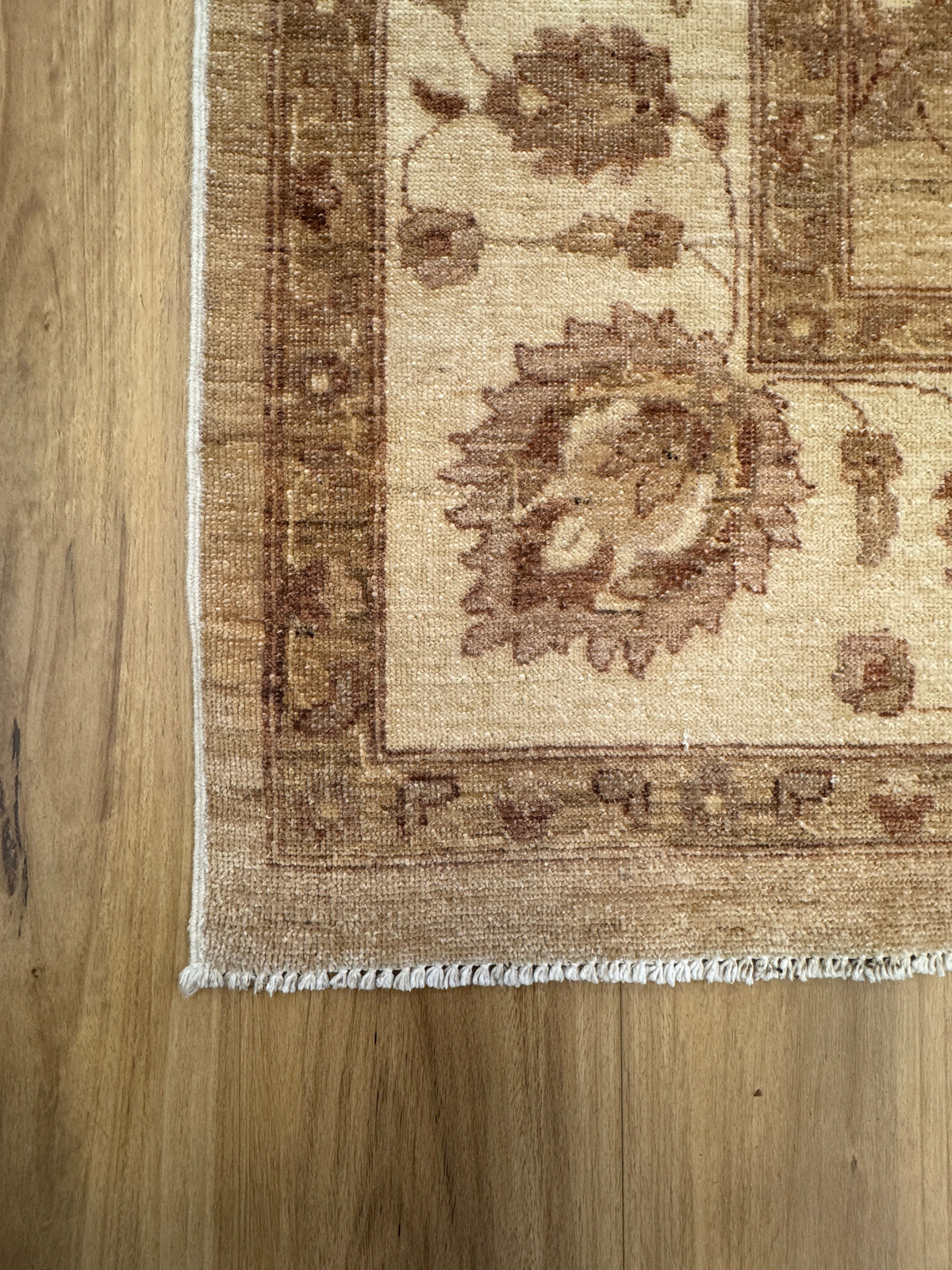 Chobi Rug - 297 cm x 197 cm