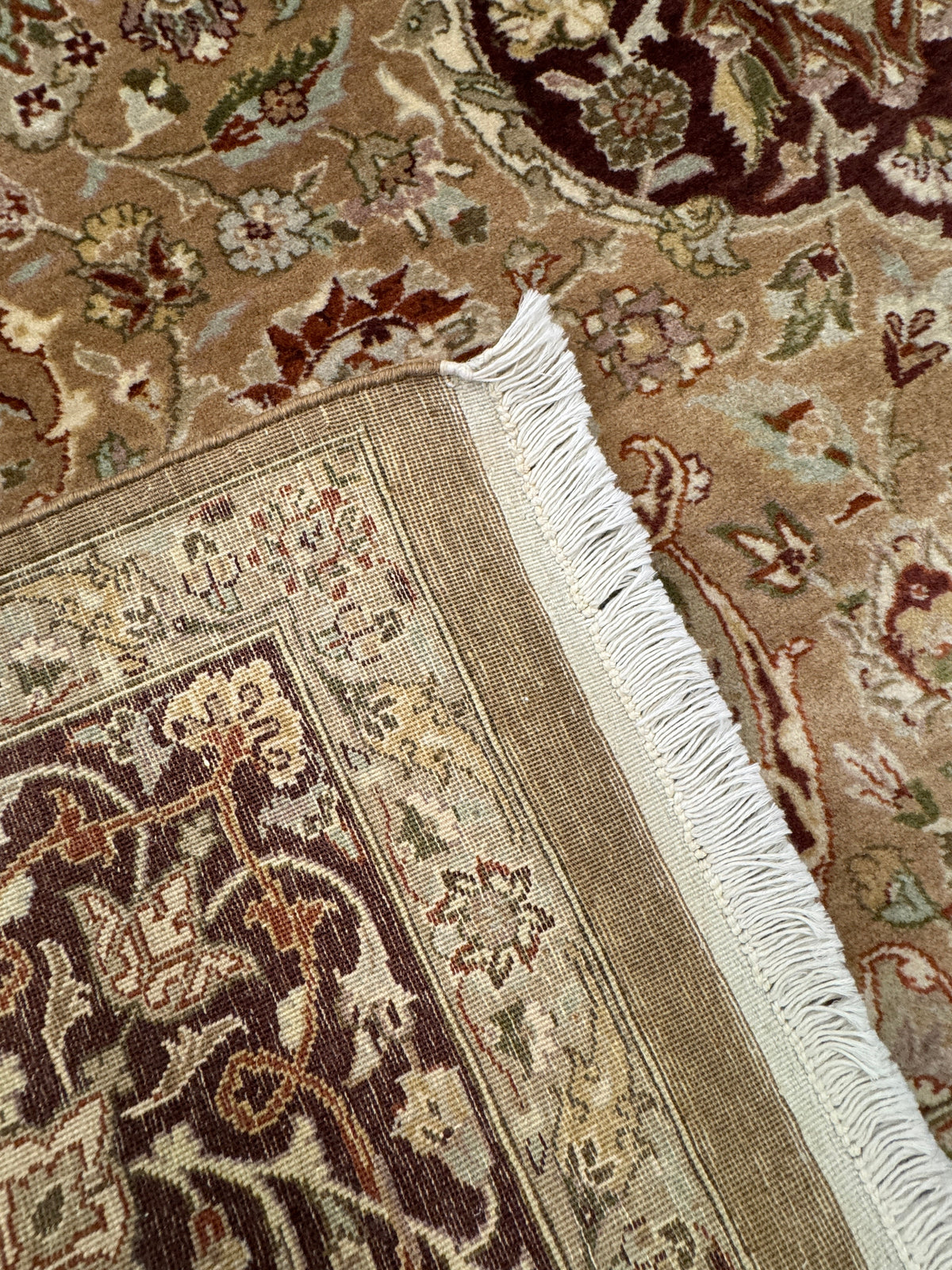 Kashmiri Rug - 263 cm x 184 cm