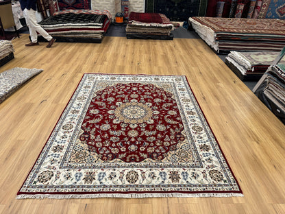 Nain Rug - 249 cm x 192 cm