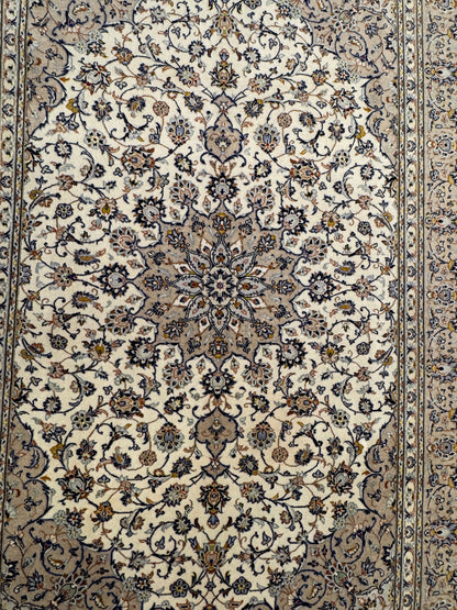 Najafabad Rug - 300 cm x 198 cm