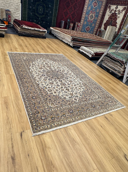 Najafabad Rug - 300 cm x 198 cm