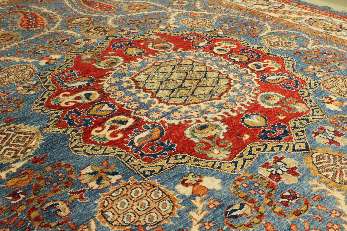 Sultani Rug - 371 cm x 270 cm
