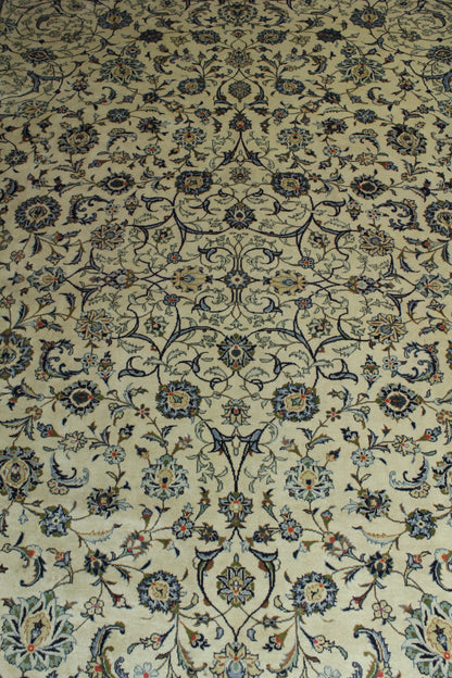 Kashmar Rug (Kurk Wool) - 391 cm x 297 cm