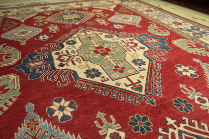 Kazak Rug - 377 cm x 258 cm