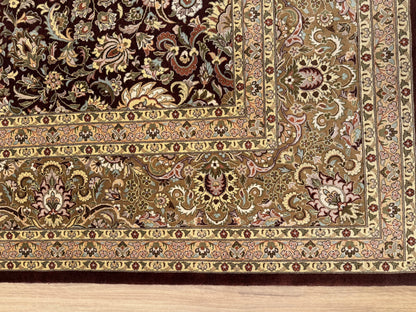 Kashmiri Rug - 371 cm x 280 cm