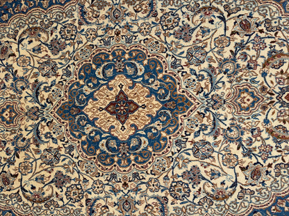 Nain Rug - 352 cm x 246 cm