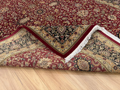 Kashmiri Rug - 365 cm x 275 cm