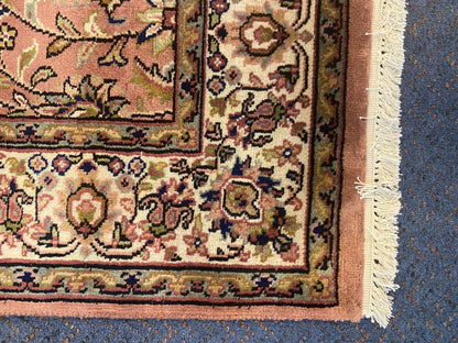 Gulistan Rug - 179 cm x 122 cm