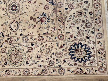 Kashmiri Rug - 371 cm x 271 cm