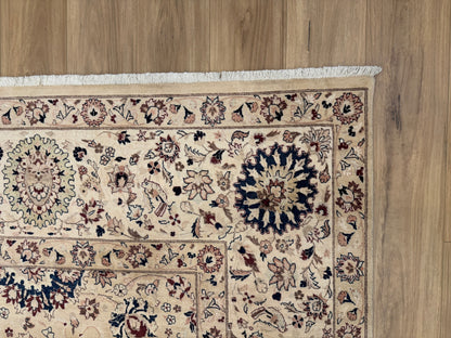Kashmiri Rug - 371 cm x 271 cm