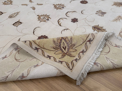 Ziegler Rug - 370 cm x 270 cm