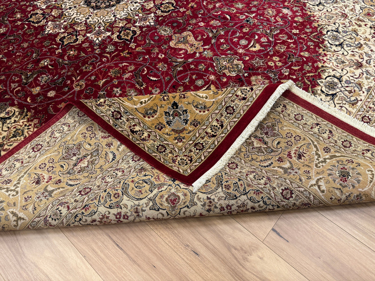 Kashmiri Rug - 380 cm x 272 cm