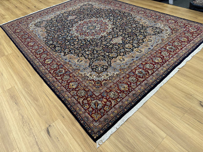 Isfahan Rug - 320 cm x 241 cm