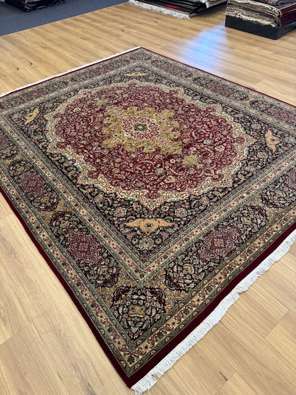 Isfahan Rug - 301 cm x 246 cm