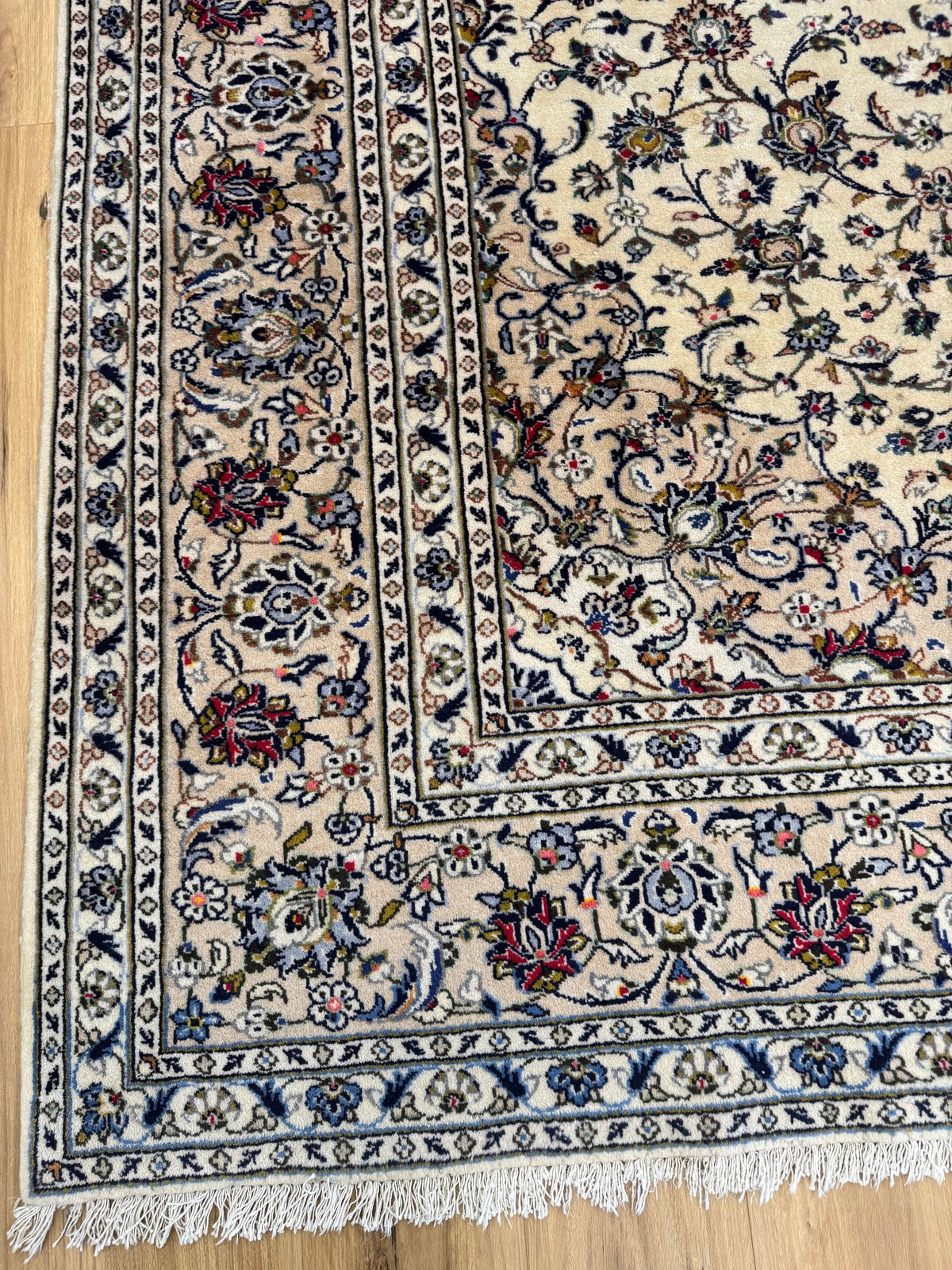 Yazd Rug - 350 cm x 250 cm