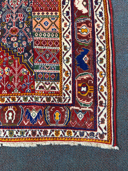 Hamadan Rug - 245 cm x 152 cm