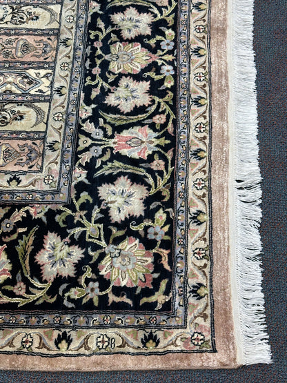 Kashmiri Rug  - 321 cm x 244 cm